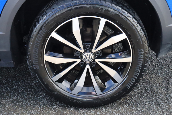 Volkswagen T-Roc DESIGN TSI EVO DSG in Antrim