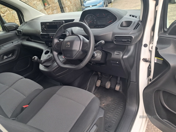 Citroen C4 Picasso DIESEL ESTATE in Tyrone