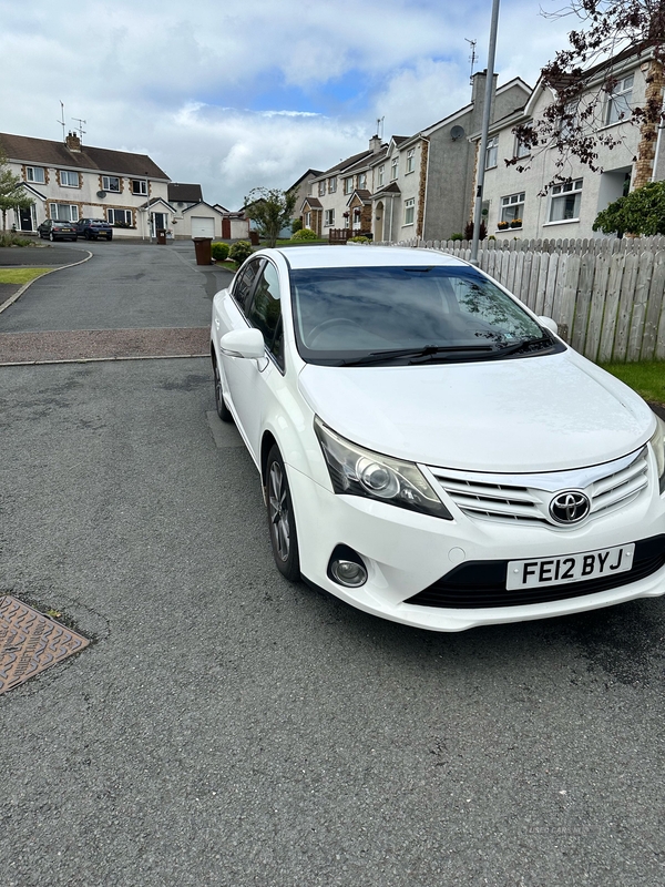 Toyota Avensis 2.2 D-4D TR 4dr in Antrim