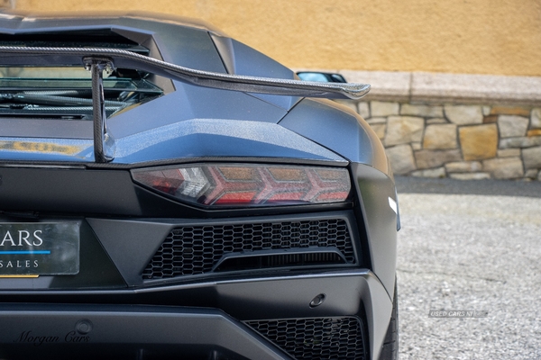 Lamborghini Aventador LP740-4 V12 in Down