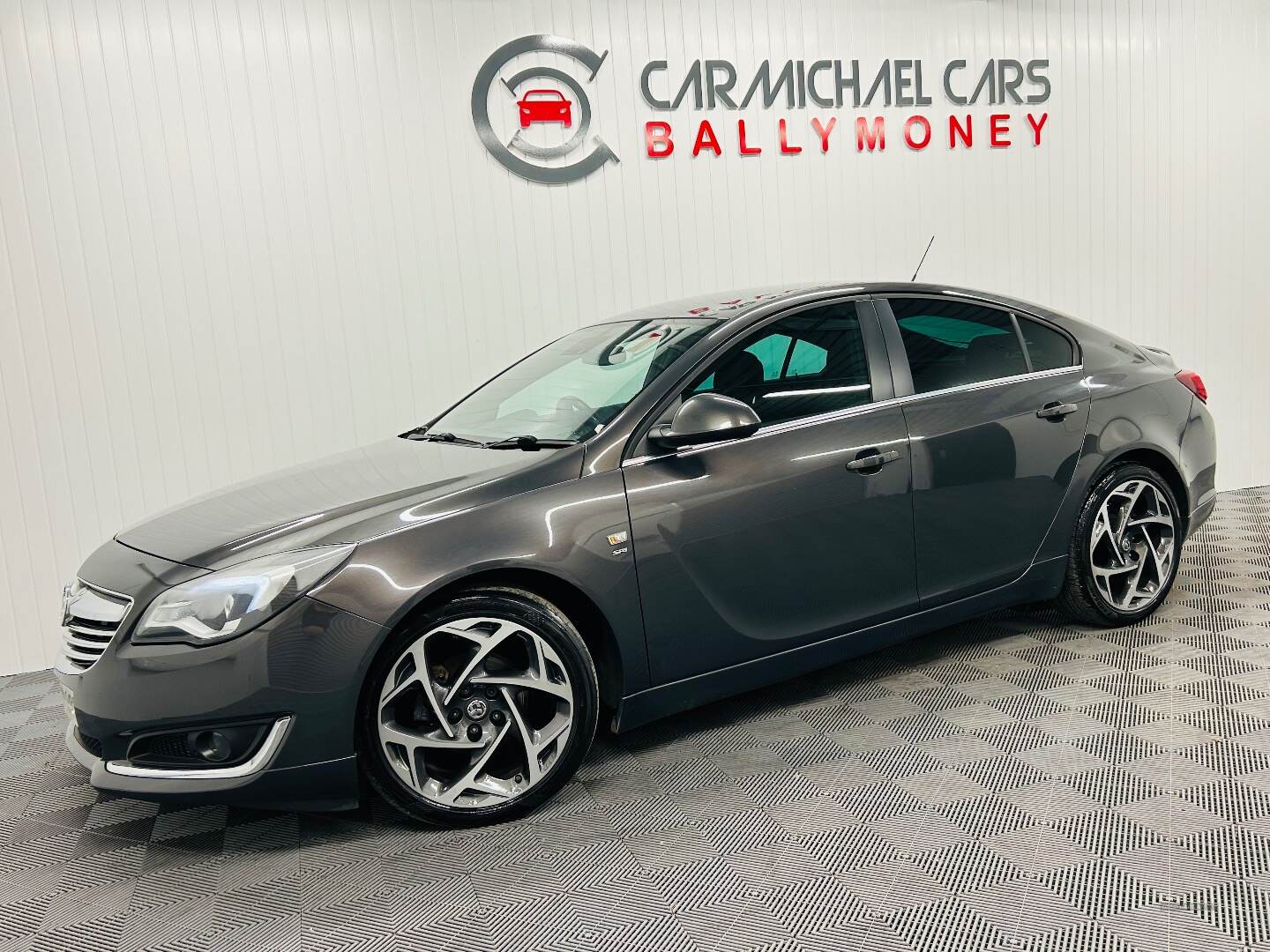 Vauxhall Insignia DIESEL HATCHBACK in Antrim