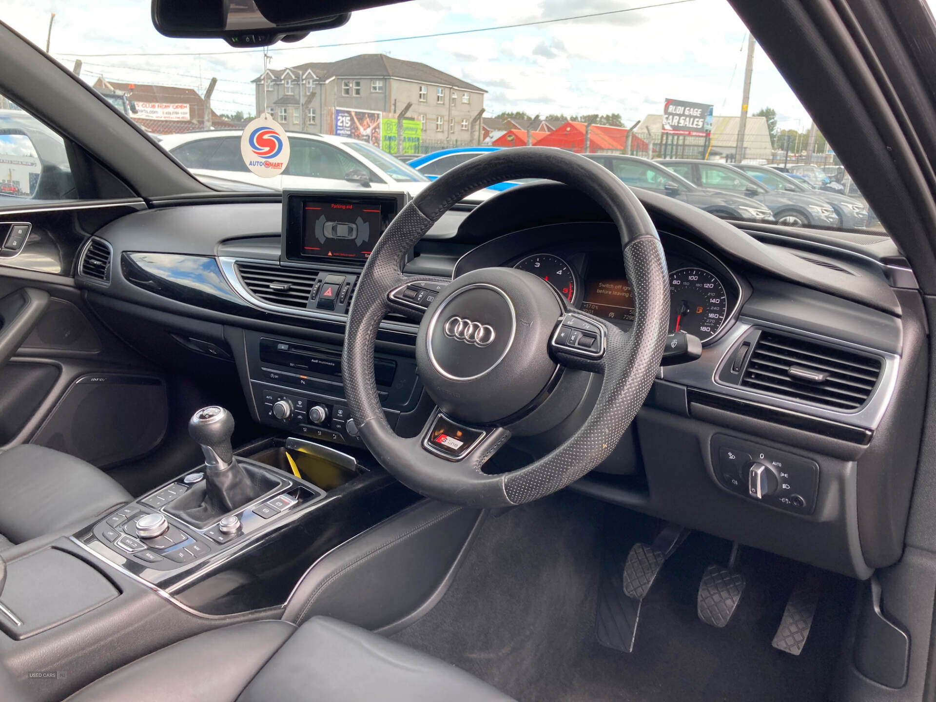 Car Thumbnail 8