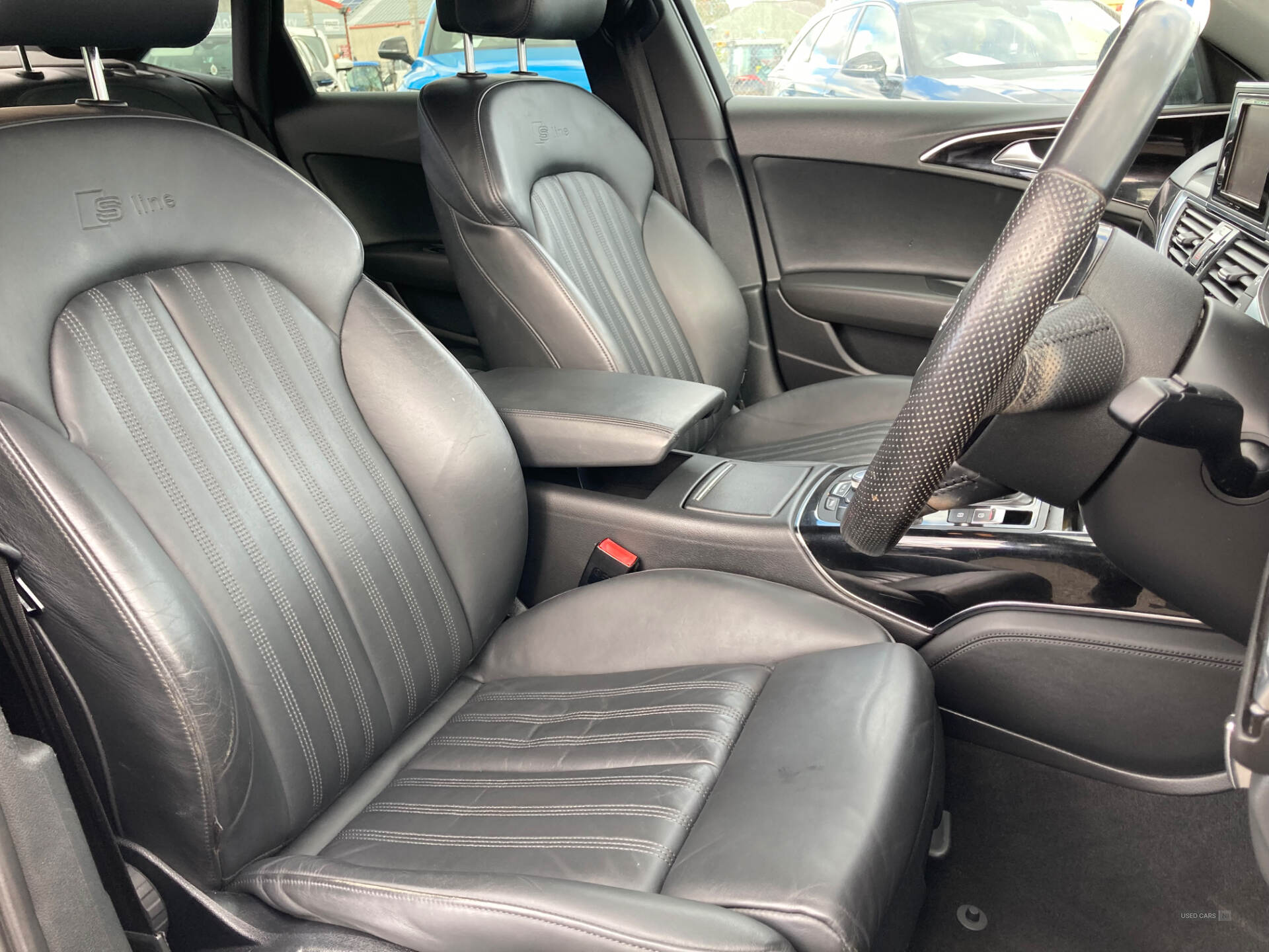 Car Thumbnail 9