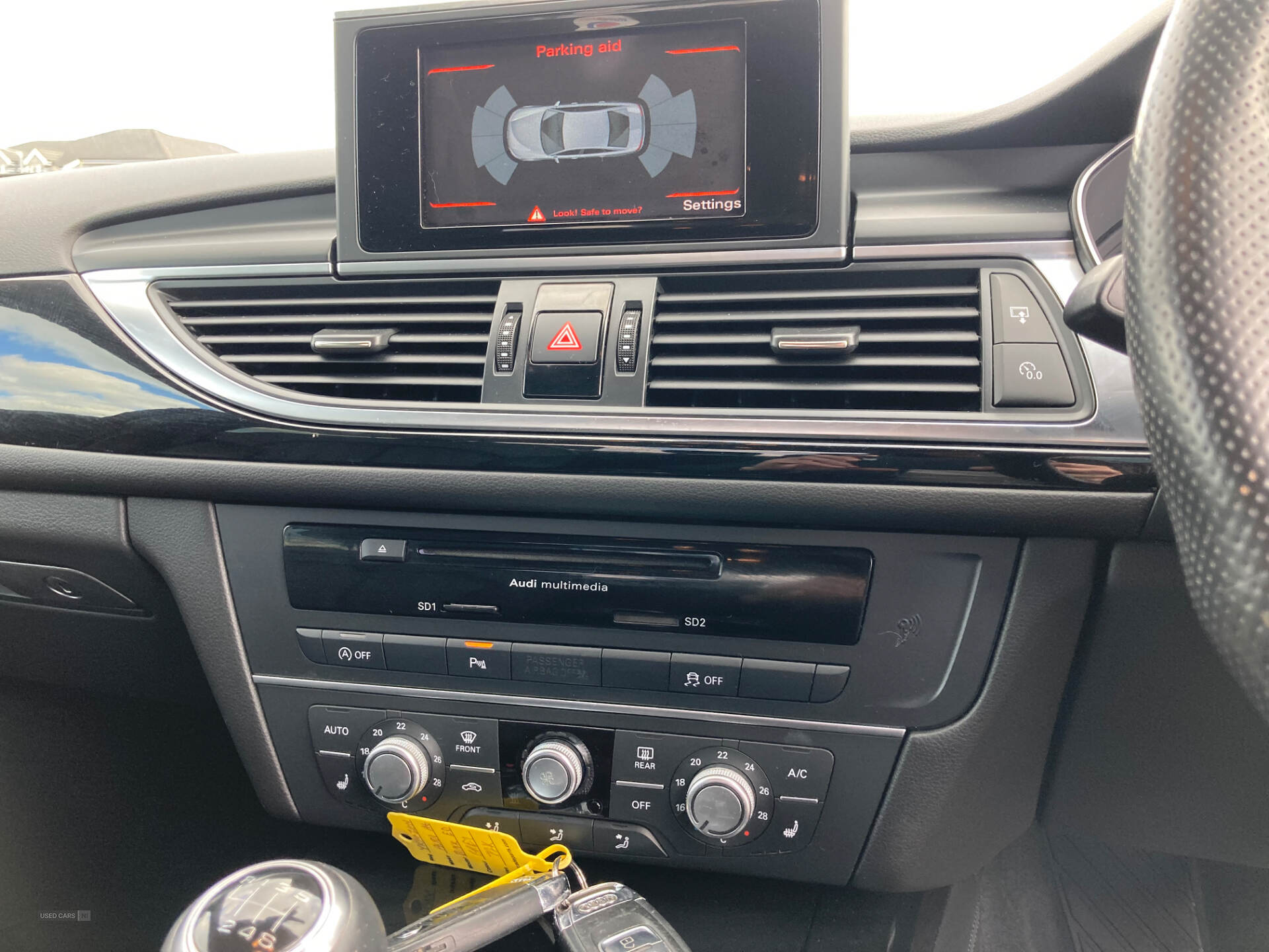 Car Thumbnail 12
