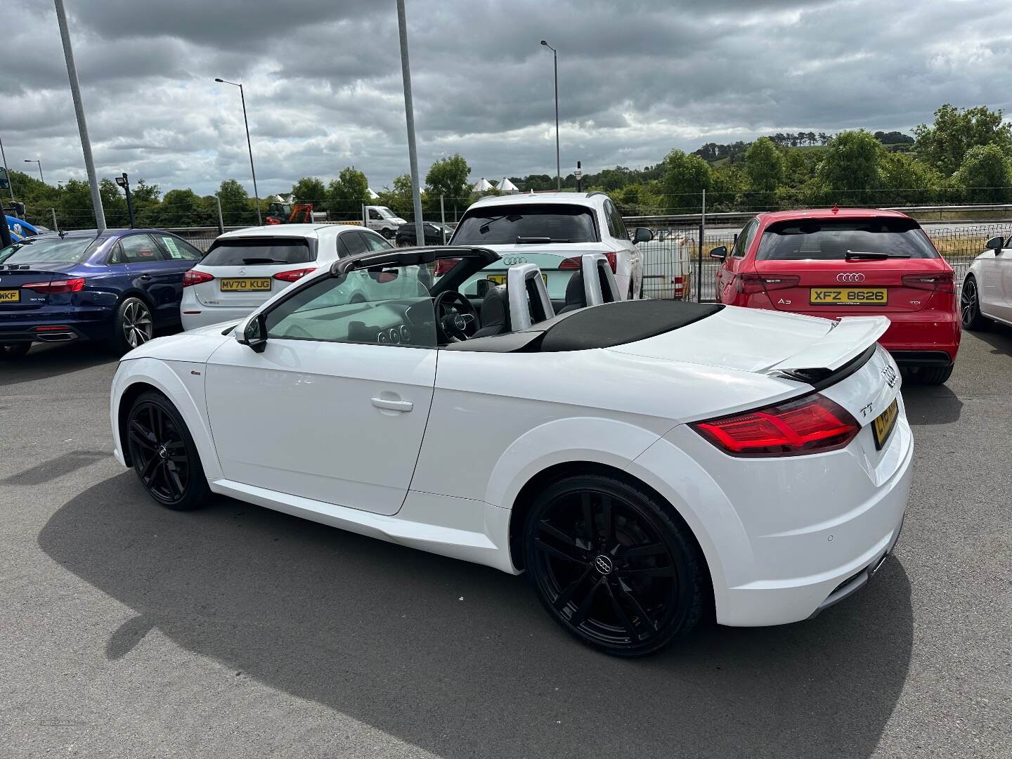 Audi TT ROADSTER in Down