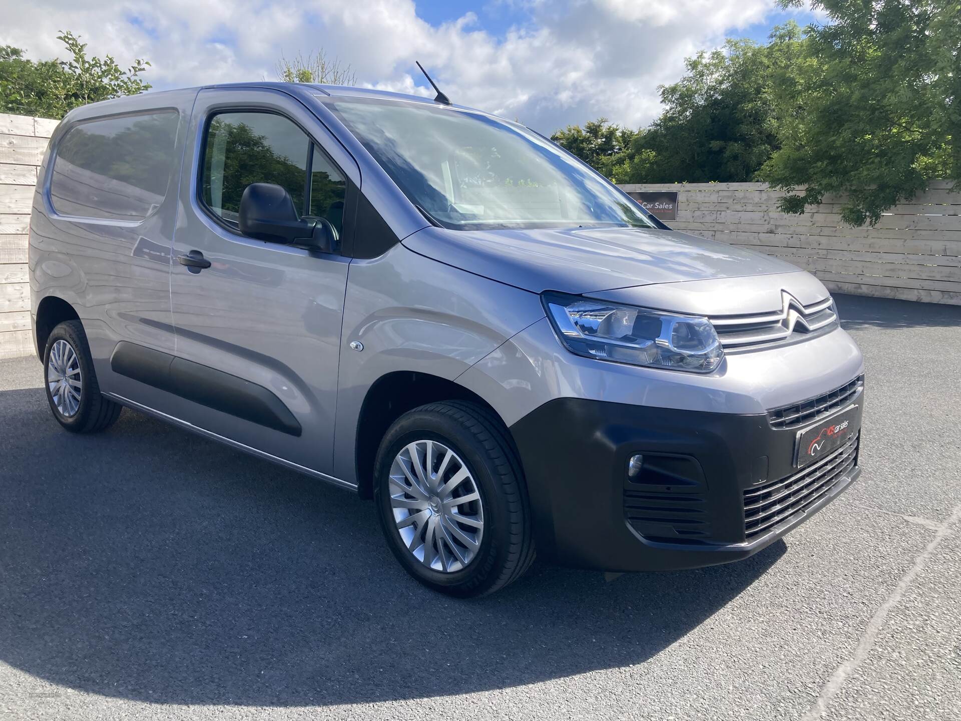 Citroen Berlingo M DIESEL in Down