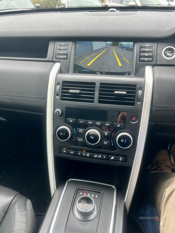 Land Rover Discovery Sport DIESEL SW in Down