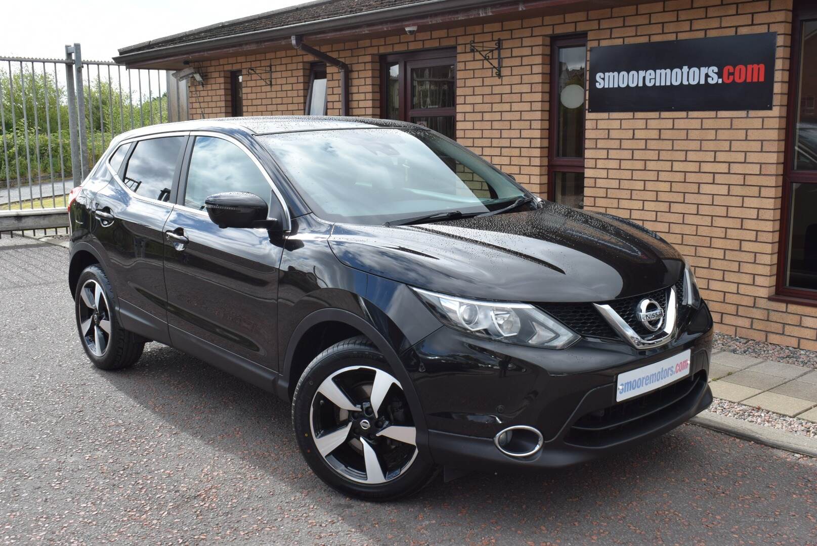 Nissan Qashqai DIESEL HATCHBACK in Antrim