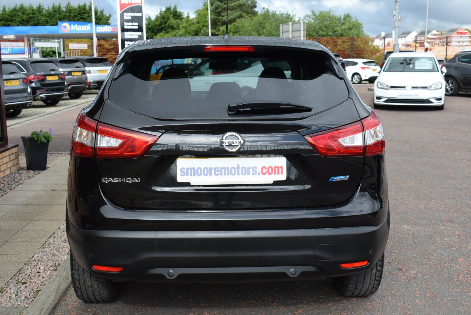 Nissan Qashqai DIESEL HATCHBACK in Antrim