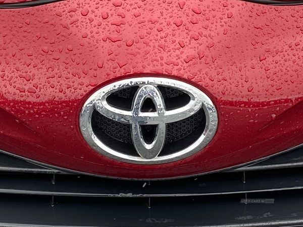 Toyota Yaris 1.5 Vvt-I Icon Tech 5Dr in Antrim