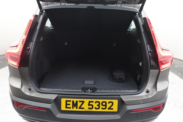 Volvo XC40 T3 INSCRIPTION in Antrim