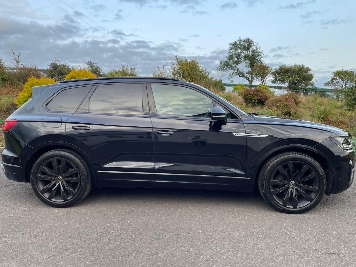 Volkswagen Touareg DIESEL ESTATE in Tyrone