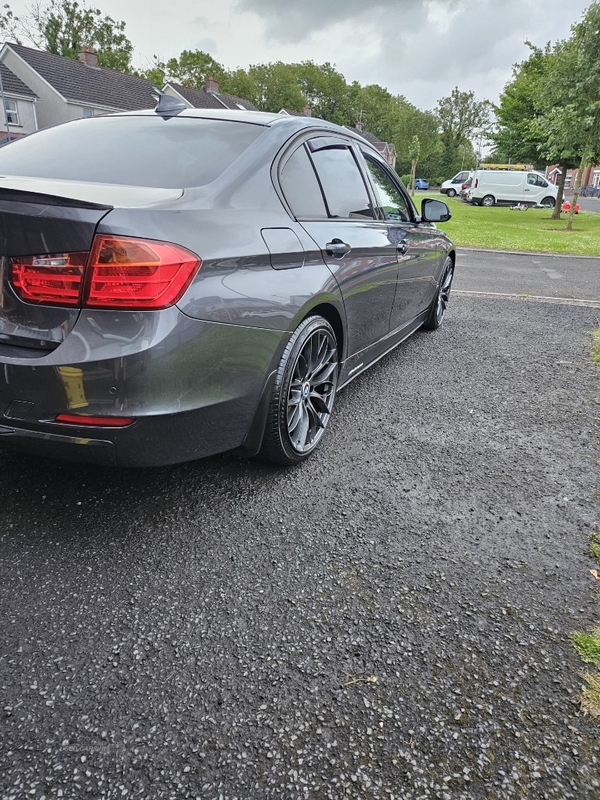 BMW 3 Series 318d in Antrim