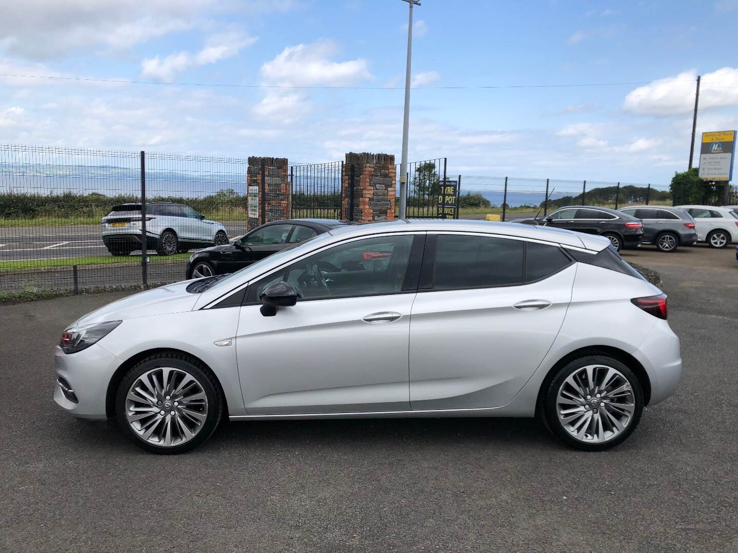 Vauxhall Astra DIESEL HATCHBACK in Derry / Londonderry