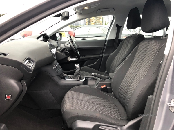 Peugeot 308 DIESEL HATCHBACK in Derry / Londonderry