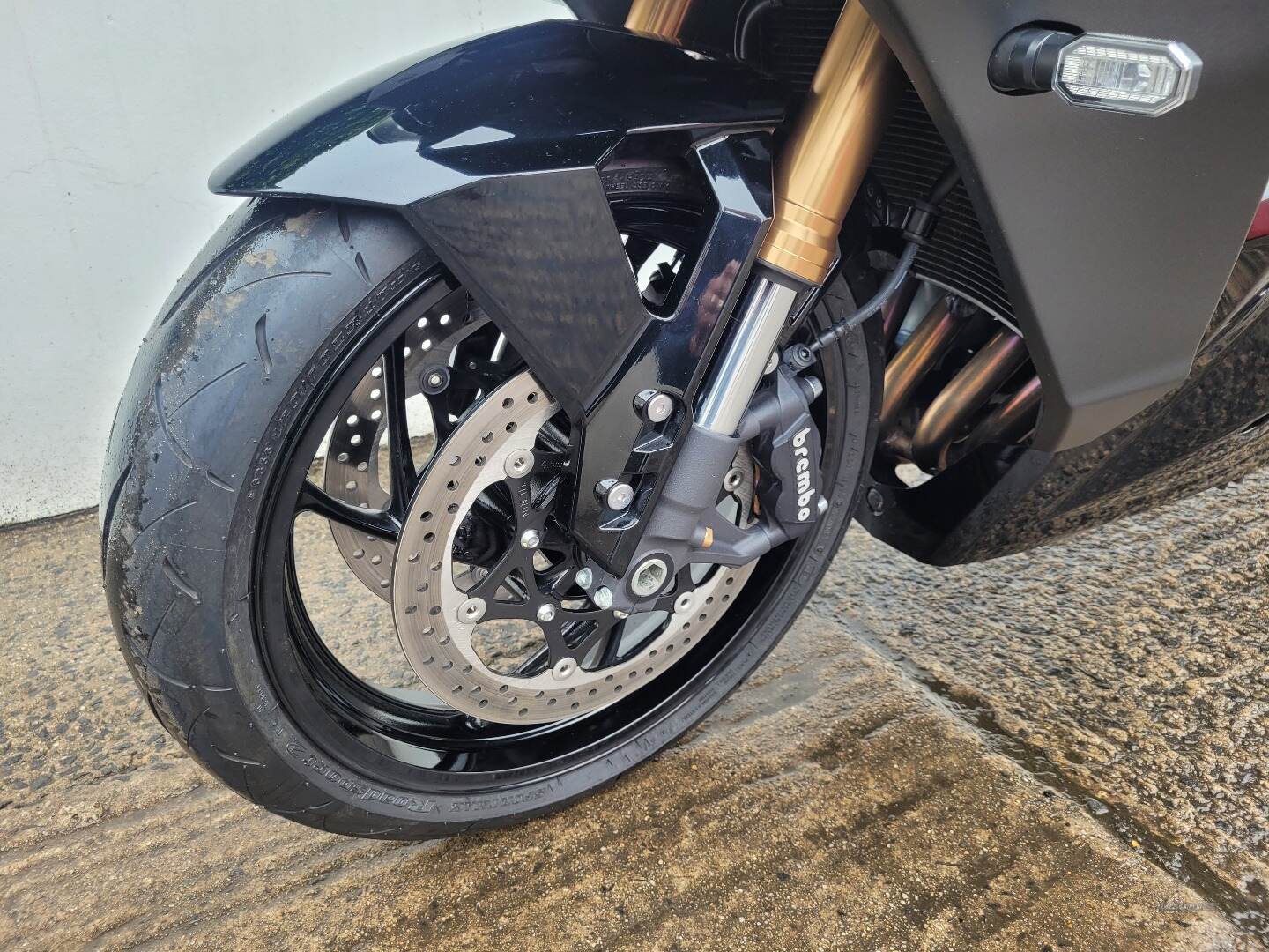 Jun 2022 Suzuki GSXS series 1000 GT Only 2900 Miles F.S.H
