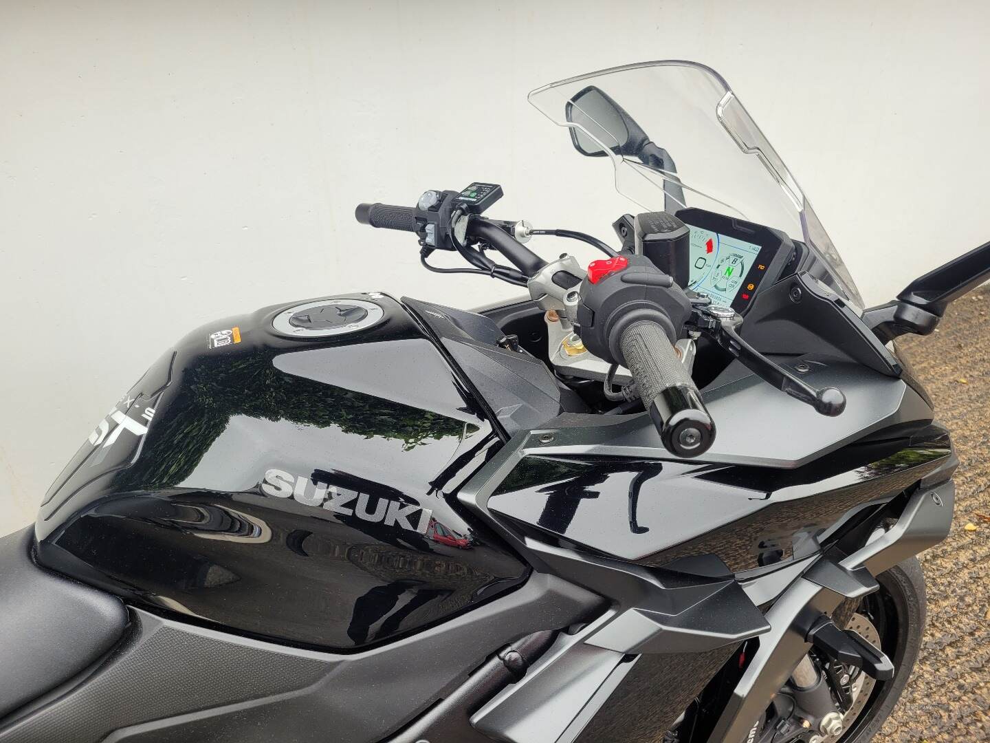 Jun 2022 Suzuki GSXS series 1000 GT Only 2900 Miles F.S.H