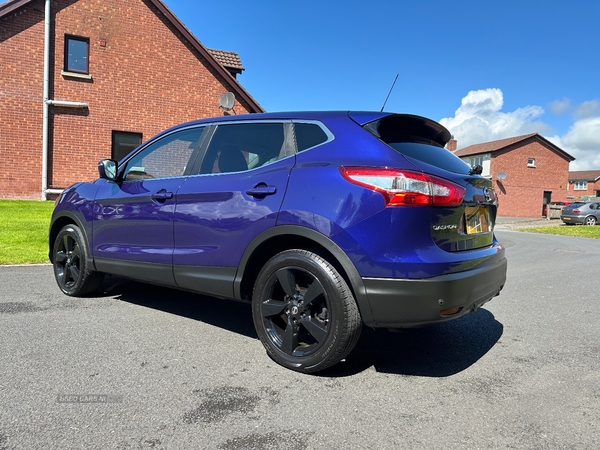 Nissan Qashqai DIESEL HATCHBACK in Antrim