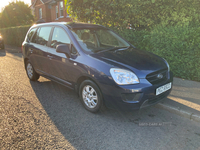 Kia Carens 2.0 S5 5dr in Antrim