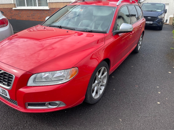 Volvo V70 2.0D R DESIGN 5dr in Antrim