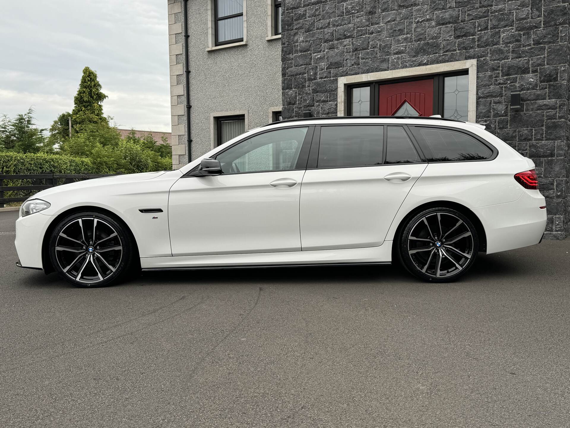 BMW 5 Series DIESEL TOURING in Antrim