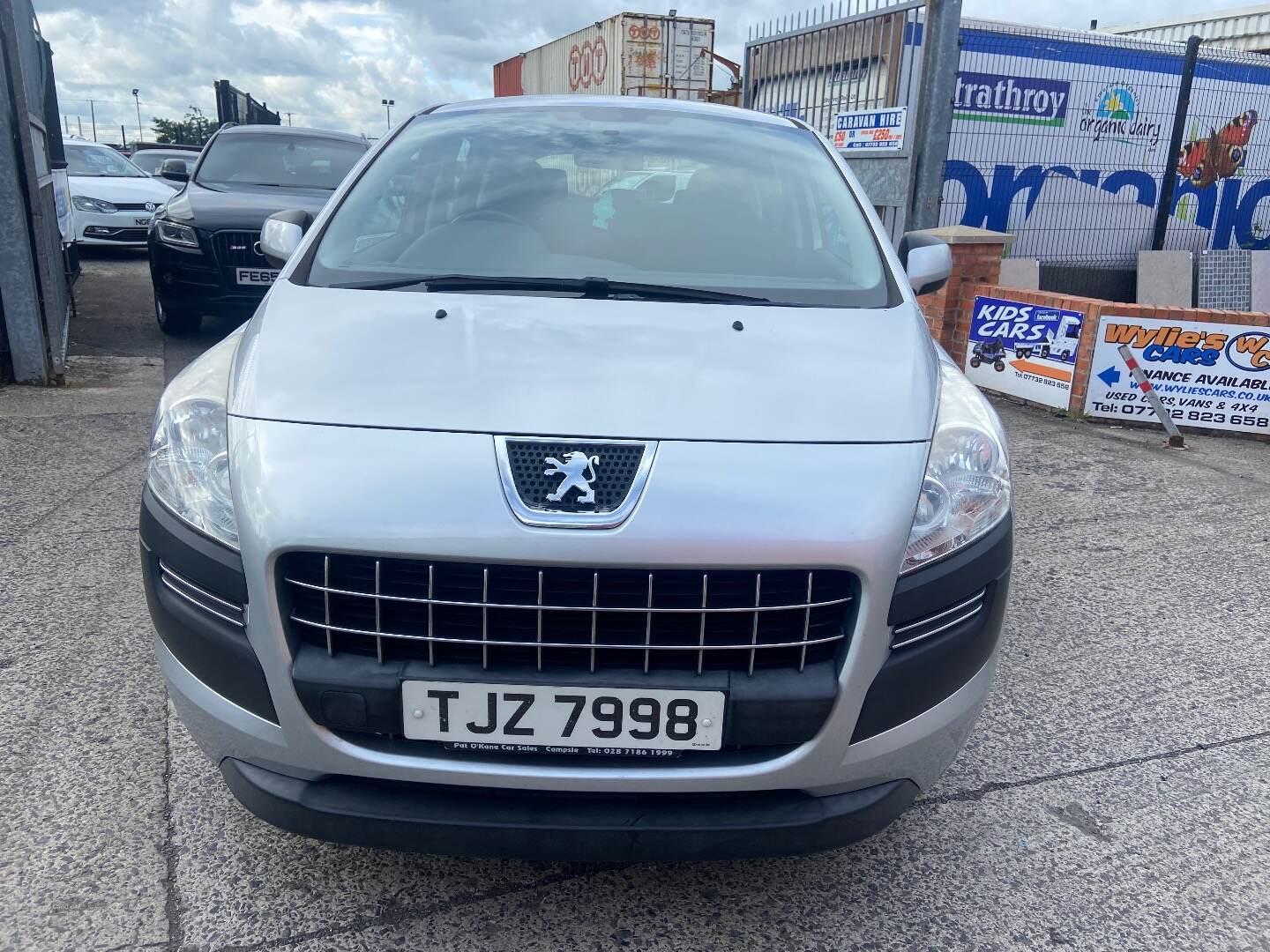 Peugeot 3008 DIESEL ESTATE in Antrim