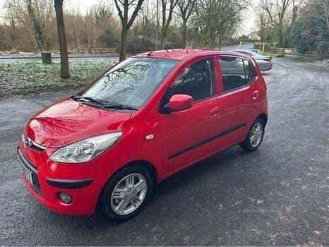 Hyundai i10 HATCHBACK in Antrim