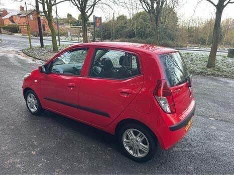 Hyundai i10 HATCHBACK in Antrim