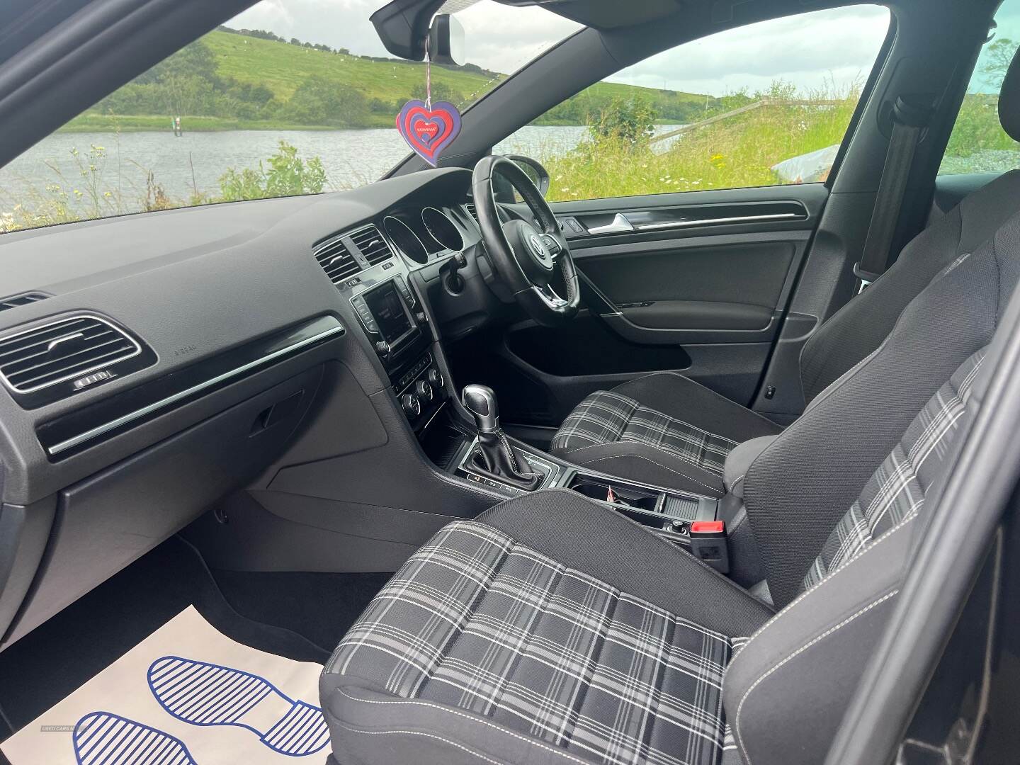 Volkswagen Golf DIESEL HATCHBACK in Derry / Londonderry