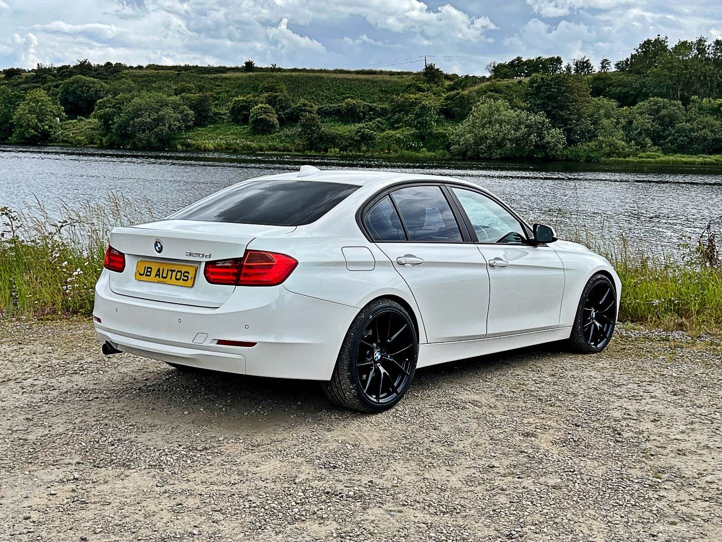 BMW 3 Series DIESEL SALOON in Derry / Londonderry