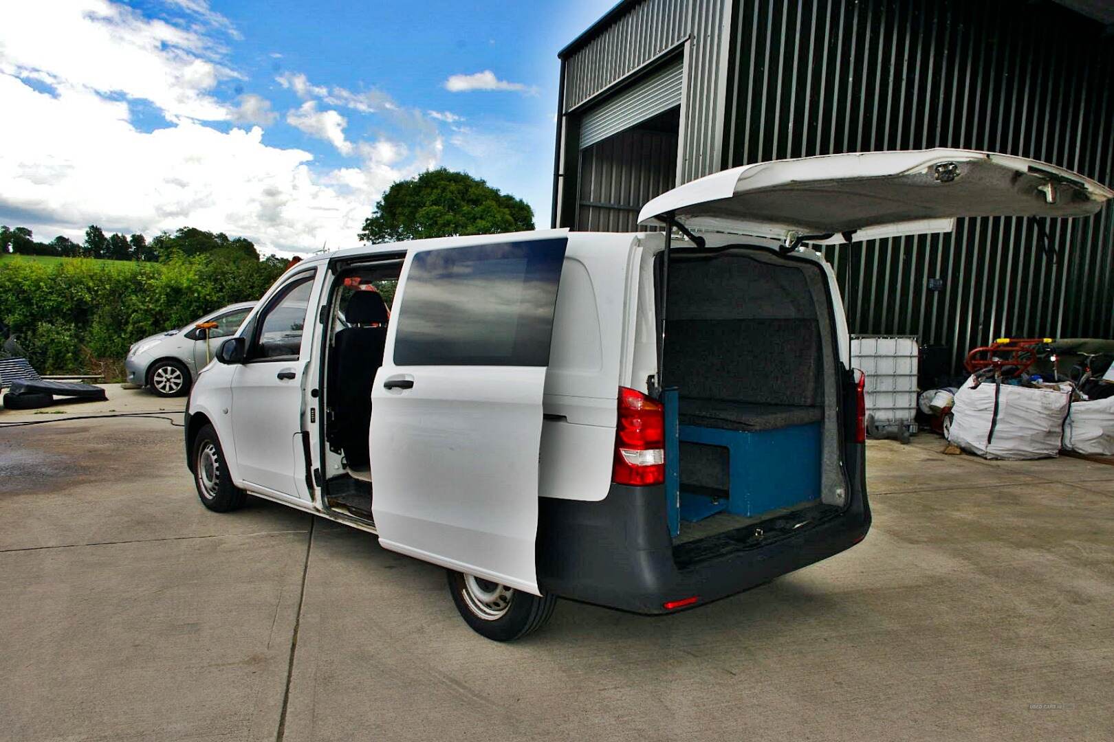 Mercedes Vito LONG DIESEL in Armagh