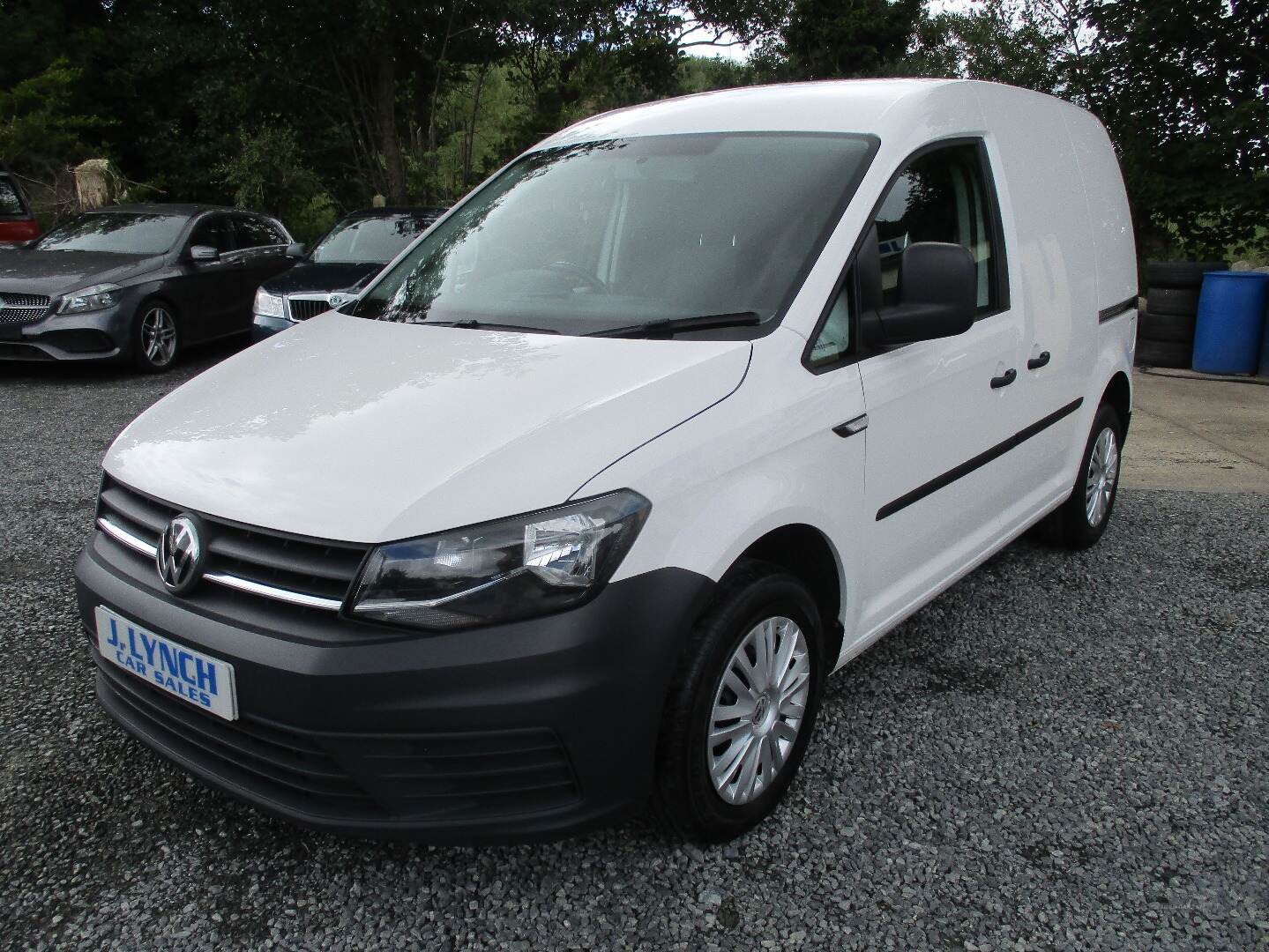 Volkswagen Caddy C20 DIESEL in Down