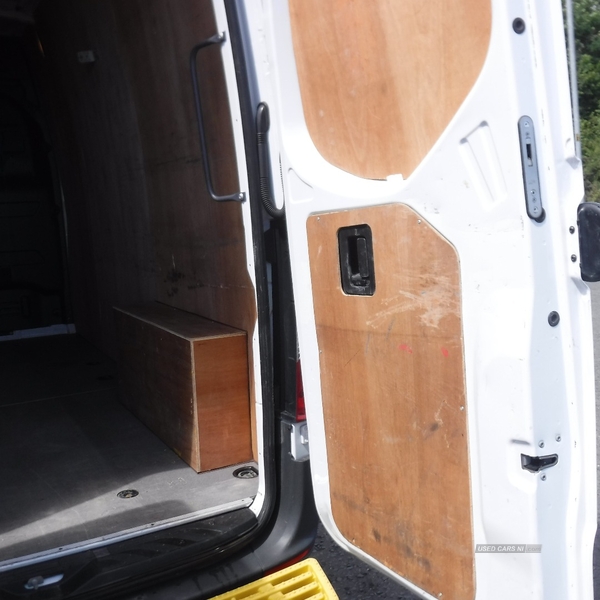 Mercedes Sprinter 314 CDI MWB High roof van 2143cc in Down