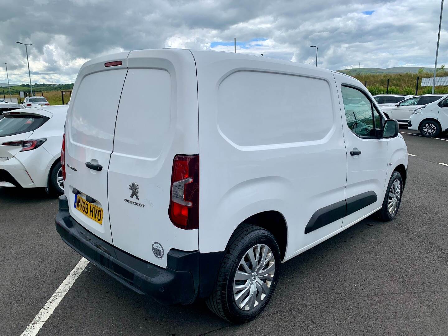 Peugeot Partner STANDARD DIESEL in Derry / Londonderry