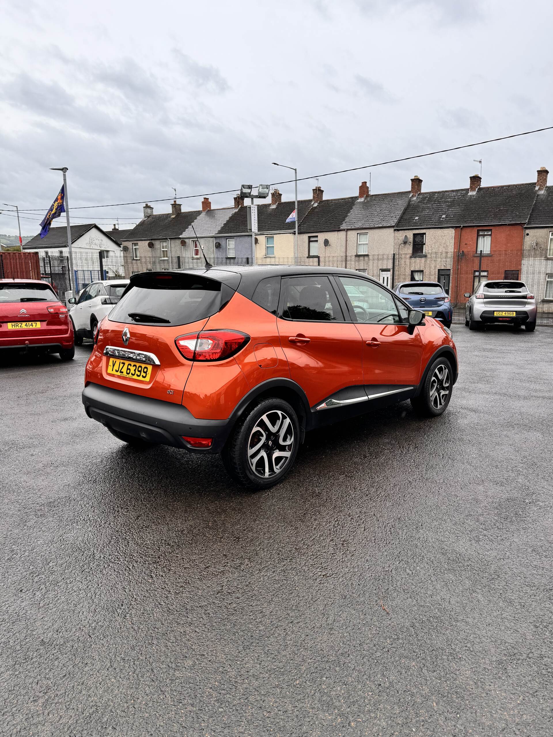 Renault Captur DIESEL HATCHBACK in Antrim