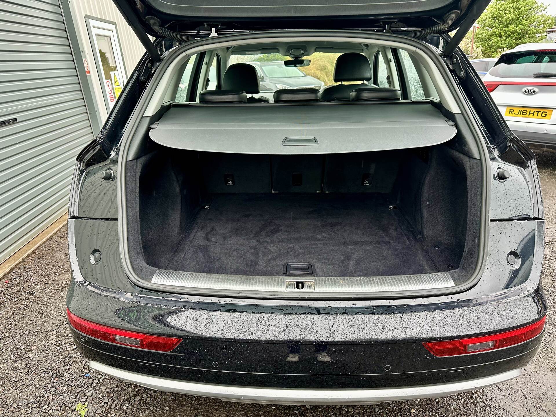 Audi Q5 DIESEL ESTATE in Down