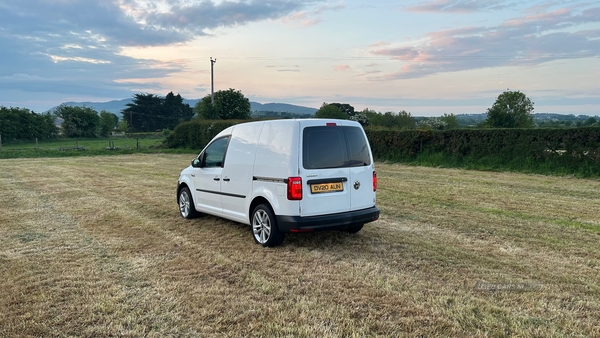 Volkswagen Caddy 2.0 TDI BlueMotion Tech 102PS Startline Van in Down