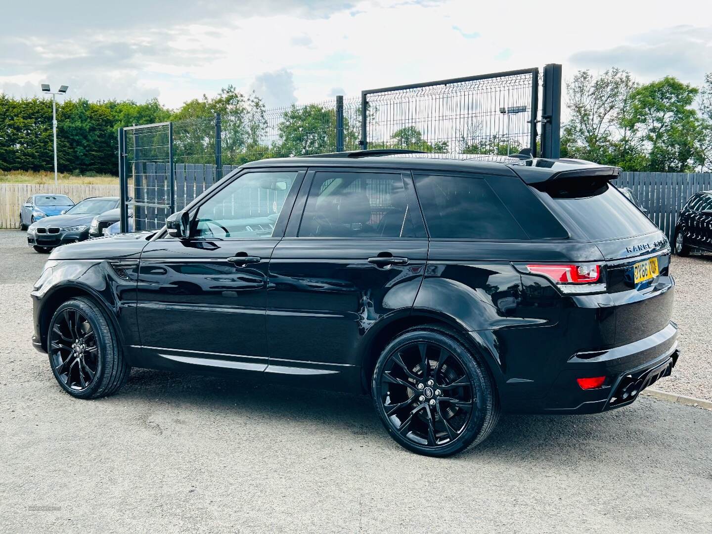 Land Rover Range Rover Sport DIESEL ESTATE in Antrim