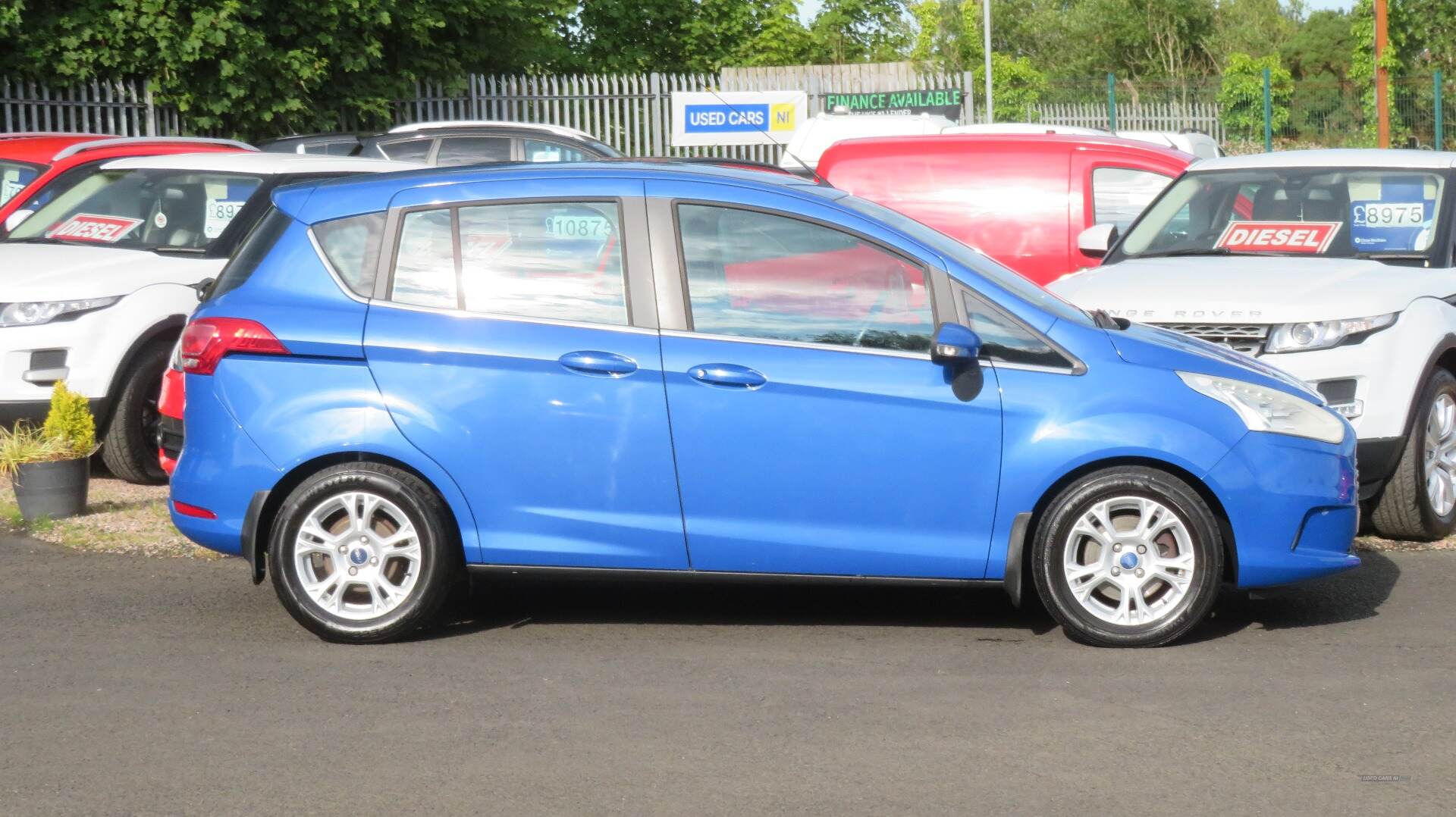 Ford B-Max HATCHBACK in Derry / Londonderry