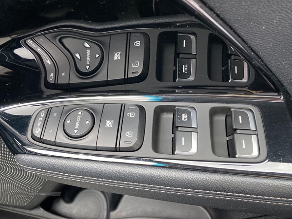 Kia Niro 1.6 Gdi Hybrid 2 5Dr Dct in Antrim