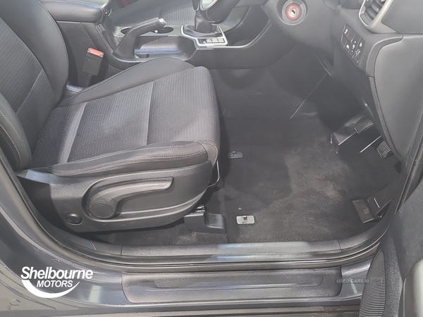Kia Sportage 1.6 GDi 2 GPF SUV 5dr Petrol Manual Euro 6 (s/s) (130 bhp) in Down