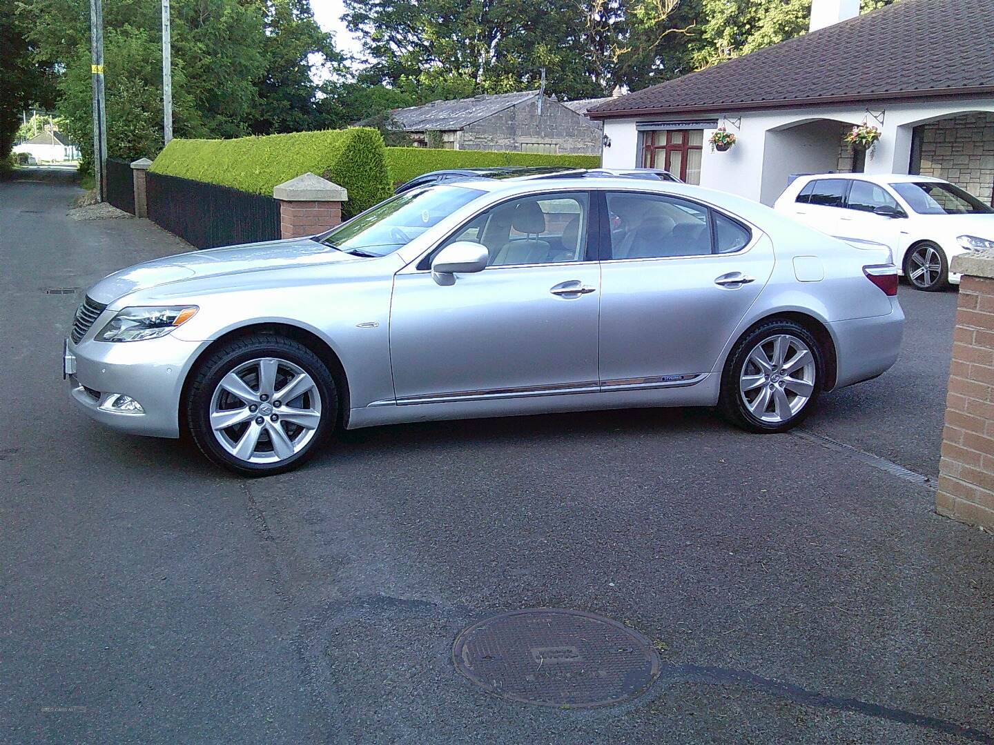 Lexus LS-Series 600 hybrid in Fermanagh