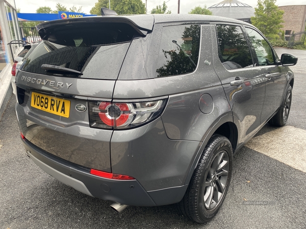 Land Rover Discovery Sport DIESEL SW in Down