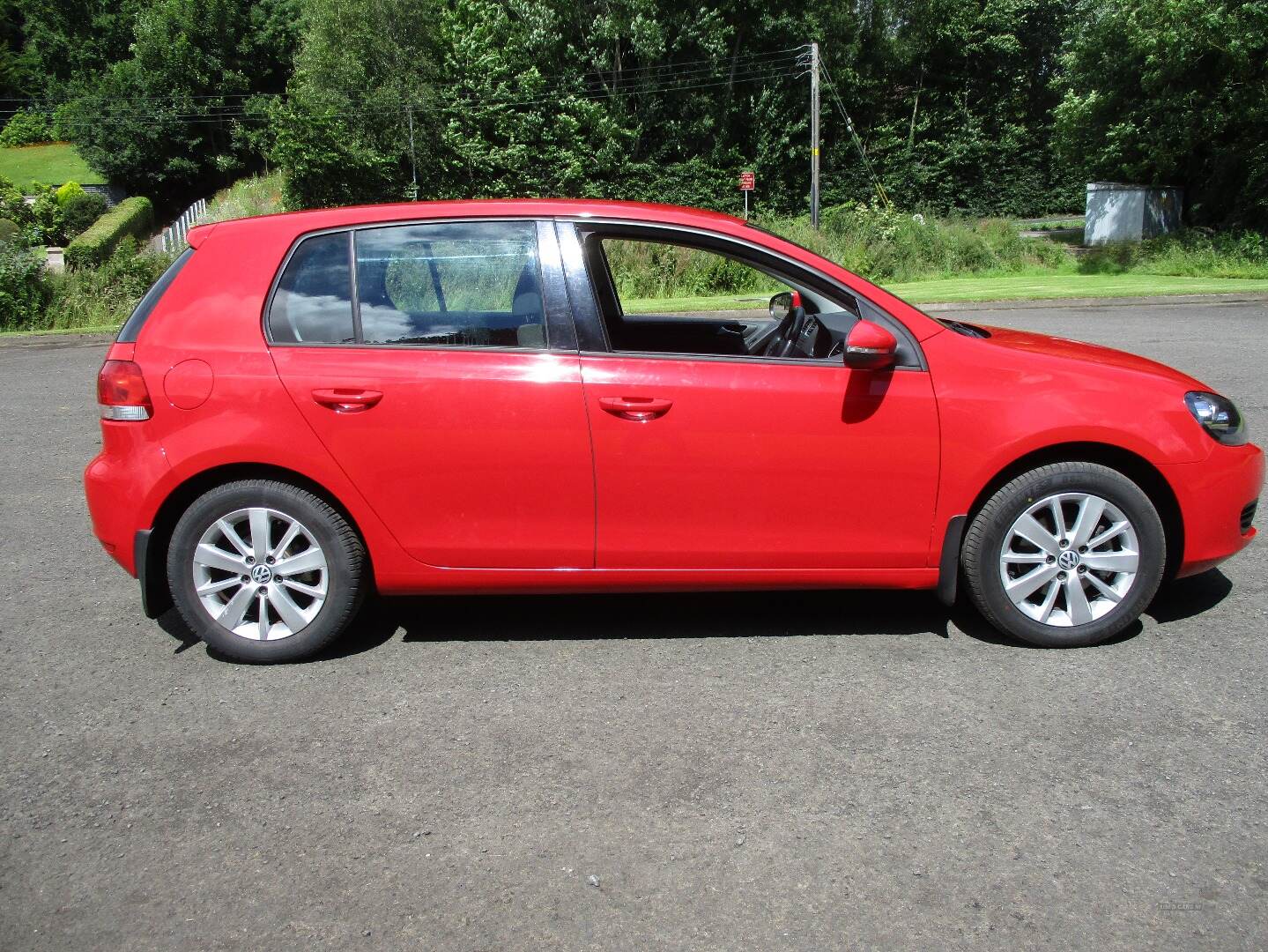 Volkswagen Golf DIESEL HATCHBACK in Derry / Londonderry