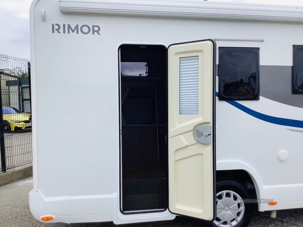 Ford Rimor NO VAT.7 Berth.6 Seat Belts.Mint Condition.Auto in Down
