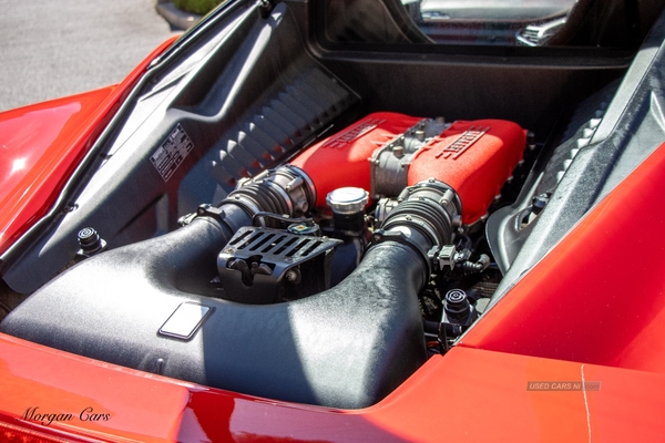 Ferrari 458 4.5 V8 DCT in Down