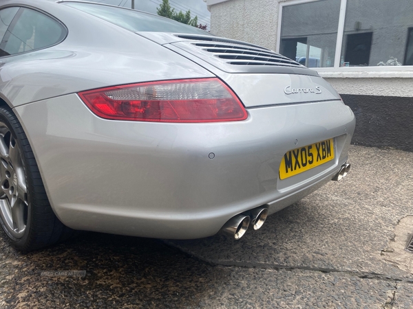 Porsche 911 2 3.8 S in Antrim