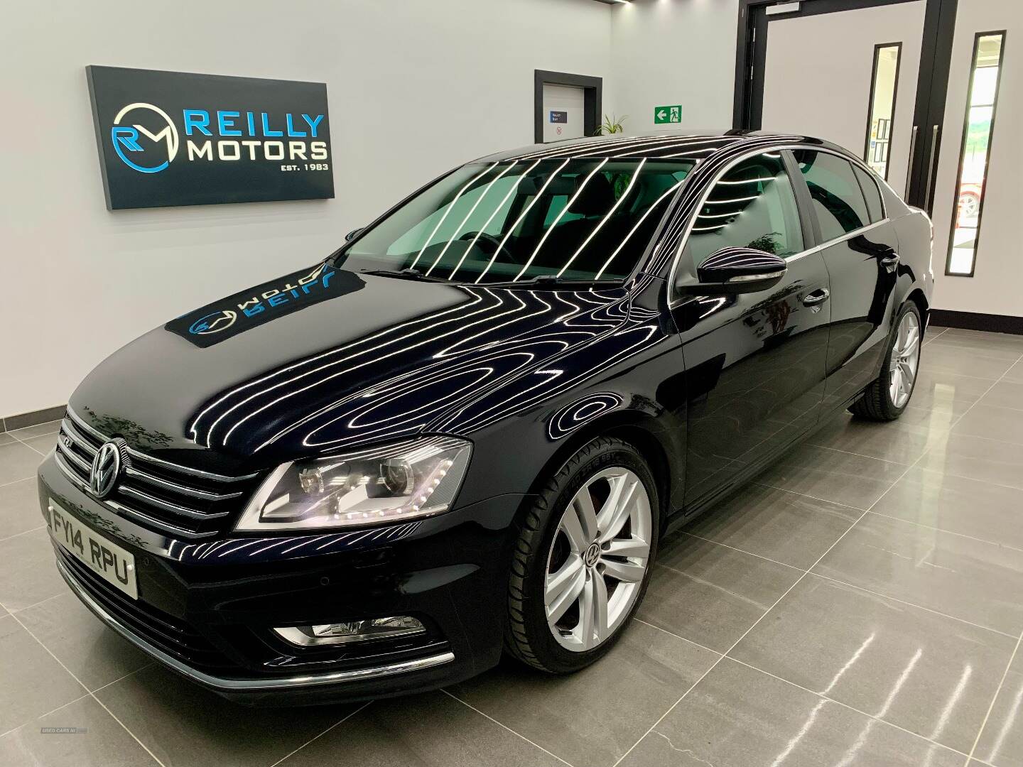 Volkswagen Passat DIESEL SALOON in Derry / Londonderry