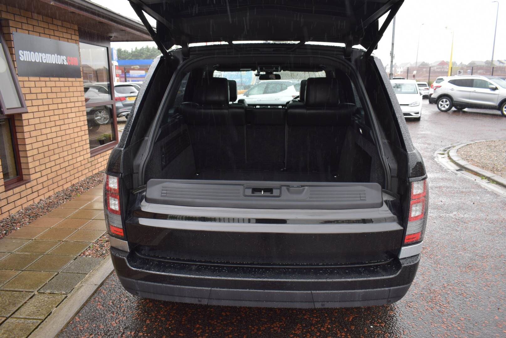 Land Rover Range Rover DIESEL ESTATE in Antrim