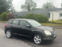 Nissan Qashqai 2.0 dCi Tekna 5dr Auto 4WD in Down